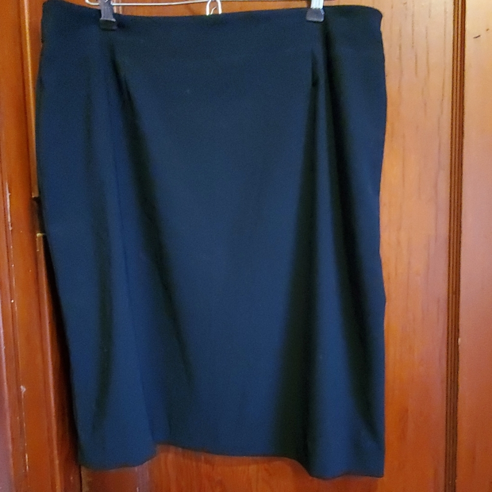 Black skirt